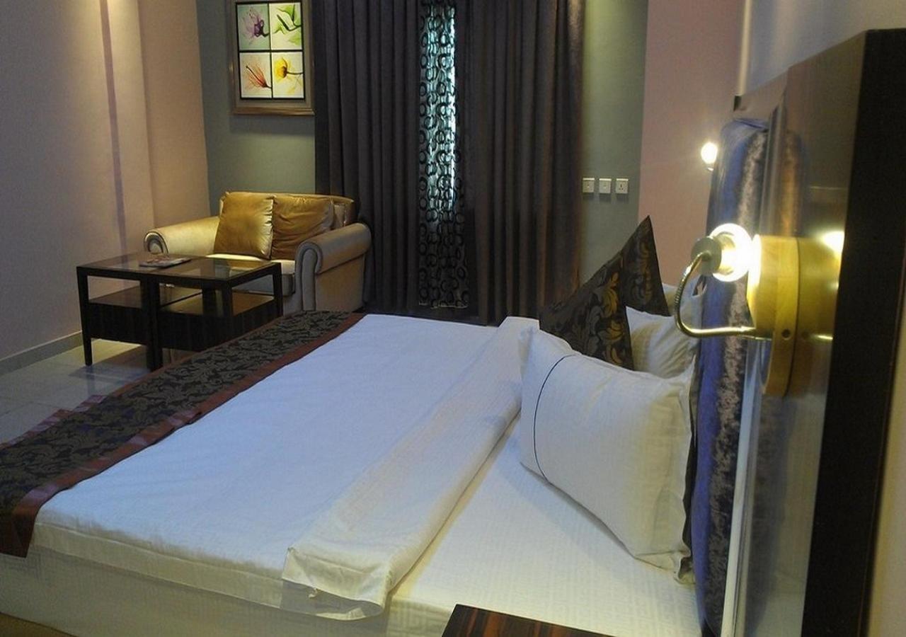 Sun Beach Hotel Cotonou Esterno foto