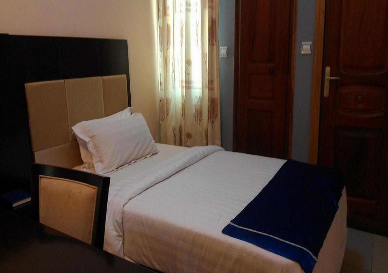 Sun Beach Hotel Cotonou Esterno foto